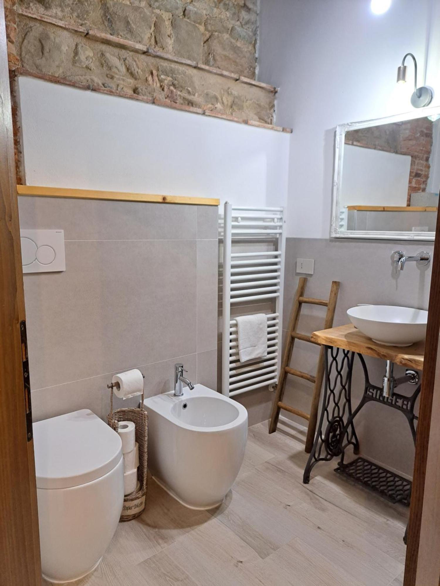 Casina Di Alice Apartment Vinci Exterior photo